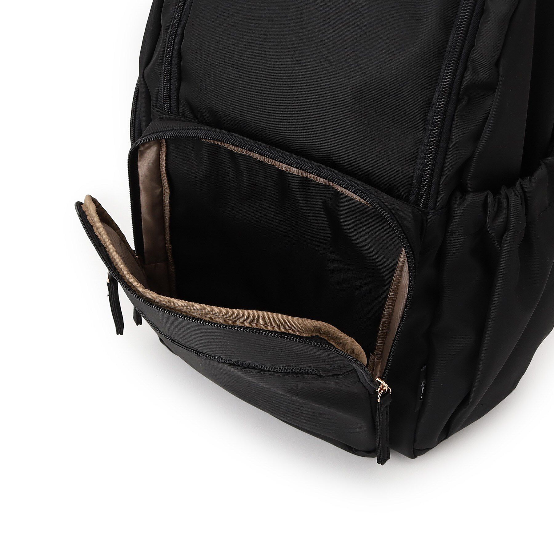 ITS&rsquo;DEMO「【A4対応／大容量】14ポケットリュック」|リュック|