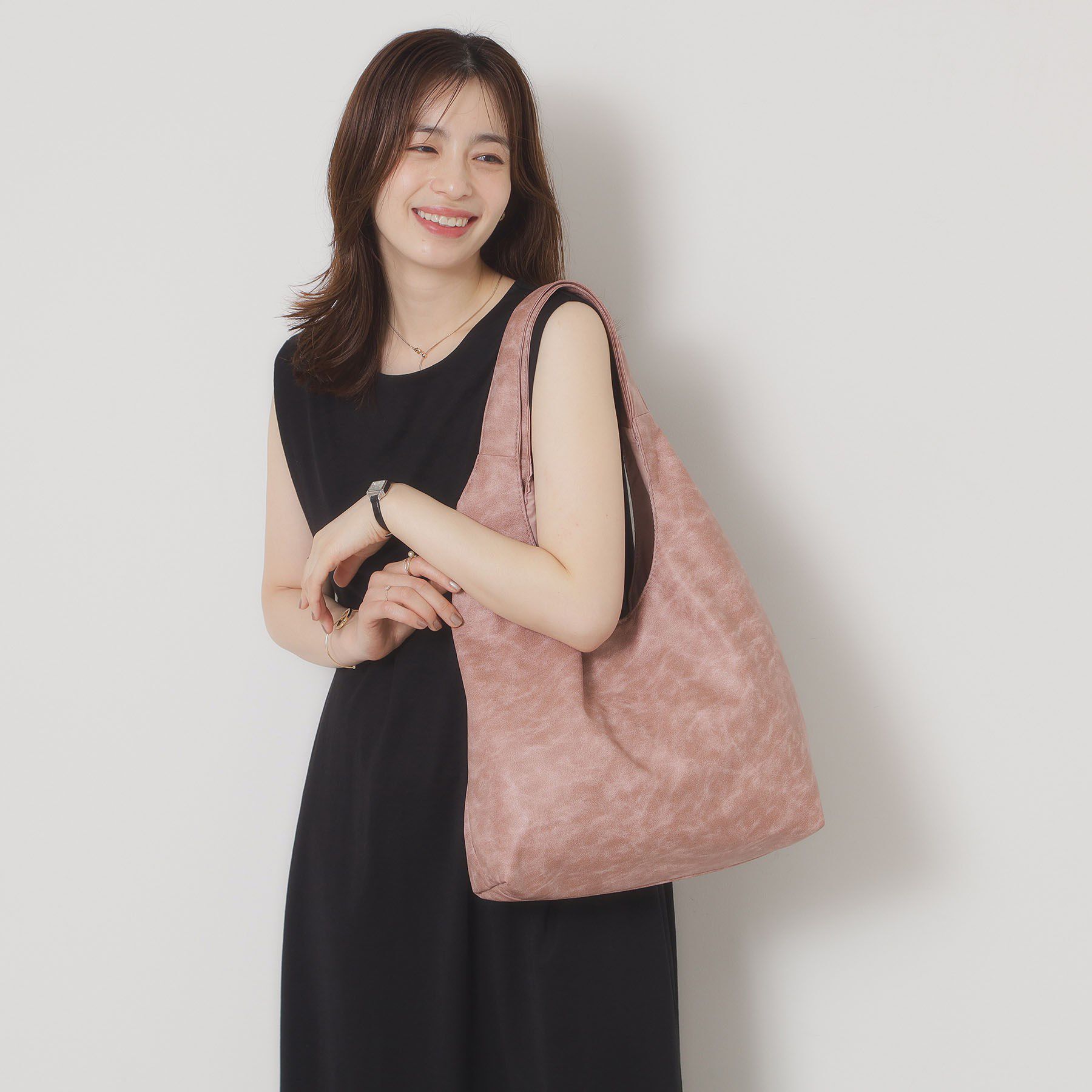 ITS&rsquo;DEMO「【A4対応】ヴィンテージ合皮ラウンドトート」|トートバッグ|