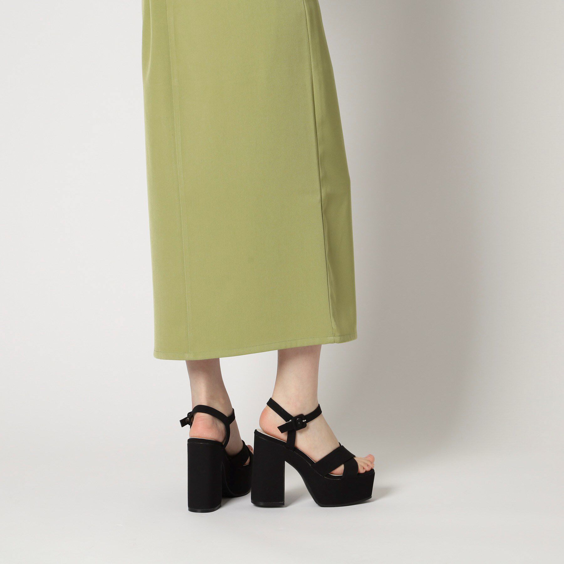 ESPERANZA「◆【ラク盛り／サンダル】リピーター続出／脚長美脚　ラク盛り厚底サンダル　24年Ver」|サンダル|