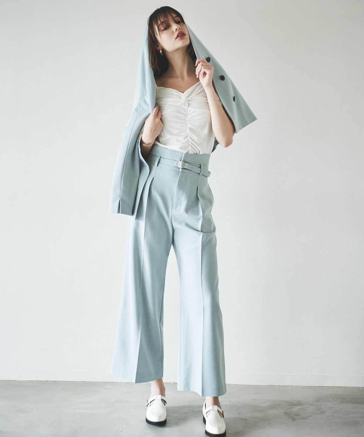 アンドクチュール「フロントクロスギャザーTシャツ」|Tシャツ・カットソー|