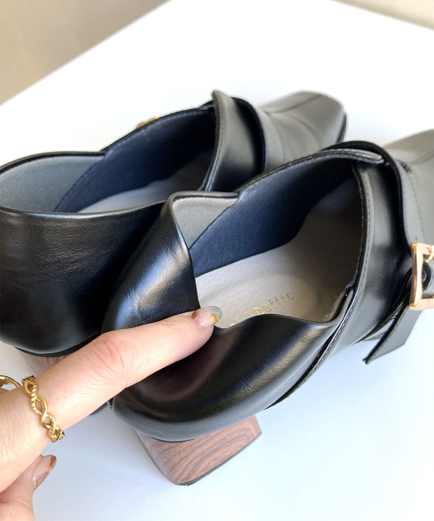 ORiental TRaffic「ウッドヒールベルトパンプス/51103 パンプス トレンド 人気 売れてる」|パンプス|