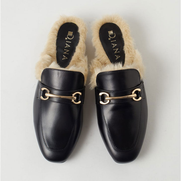 ダイアナ「トゥクローズミュール　MR42311」|サンダル|