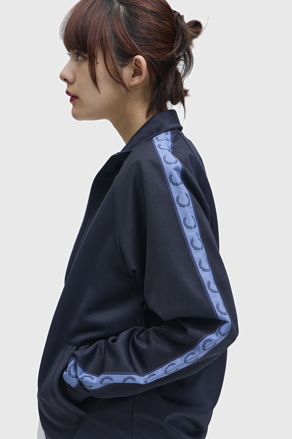 FRED PERRY 「Contrast Tape Track Jacket」|ブルゾン・スタジャン|NAVY