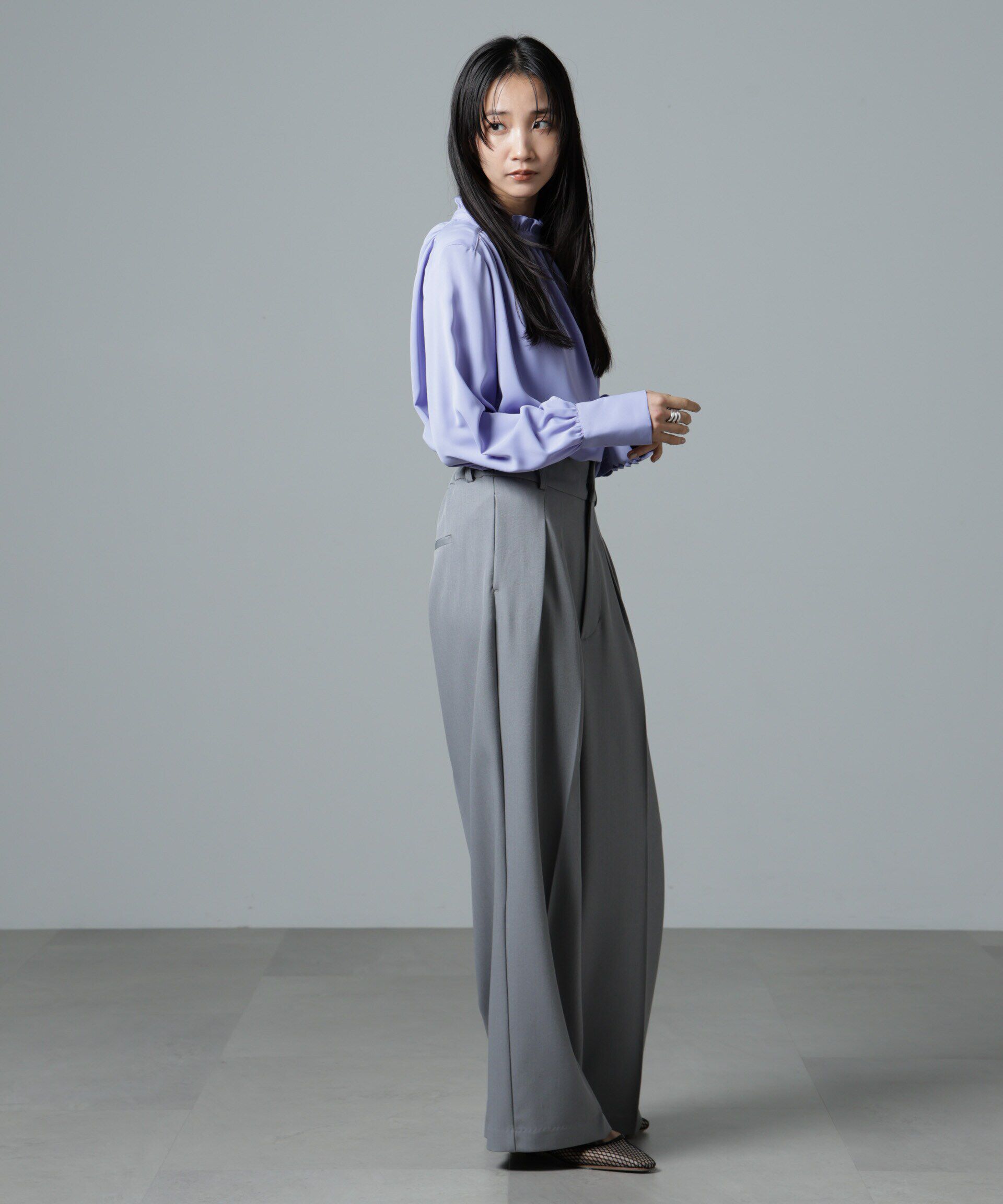 nano･universe「2wayスタンドカラーギャザーブラウス」|シャツ・ブラウス|