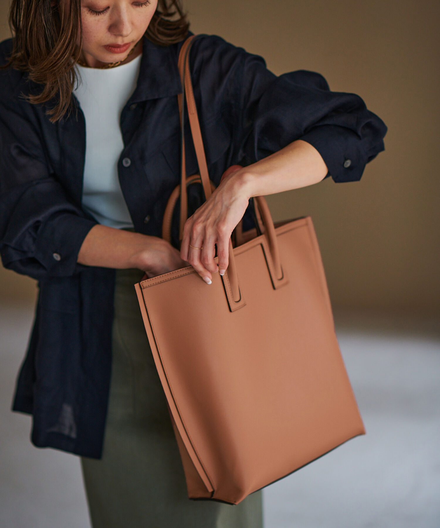 E'POR「【E'POR】【A4対応】【一部直営店舗・WEB限定】LIMITED MODEL Ree Large（リー）【雑誌掲載】」|トートバッグ|