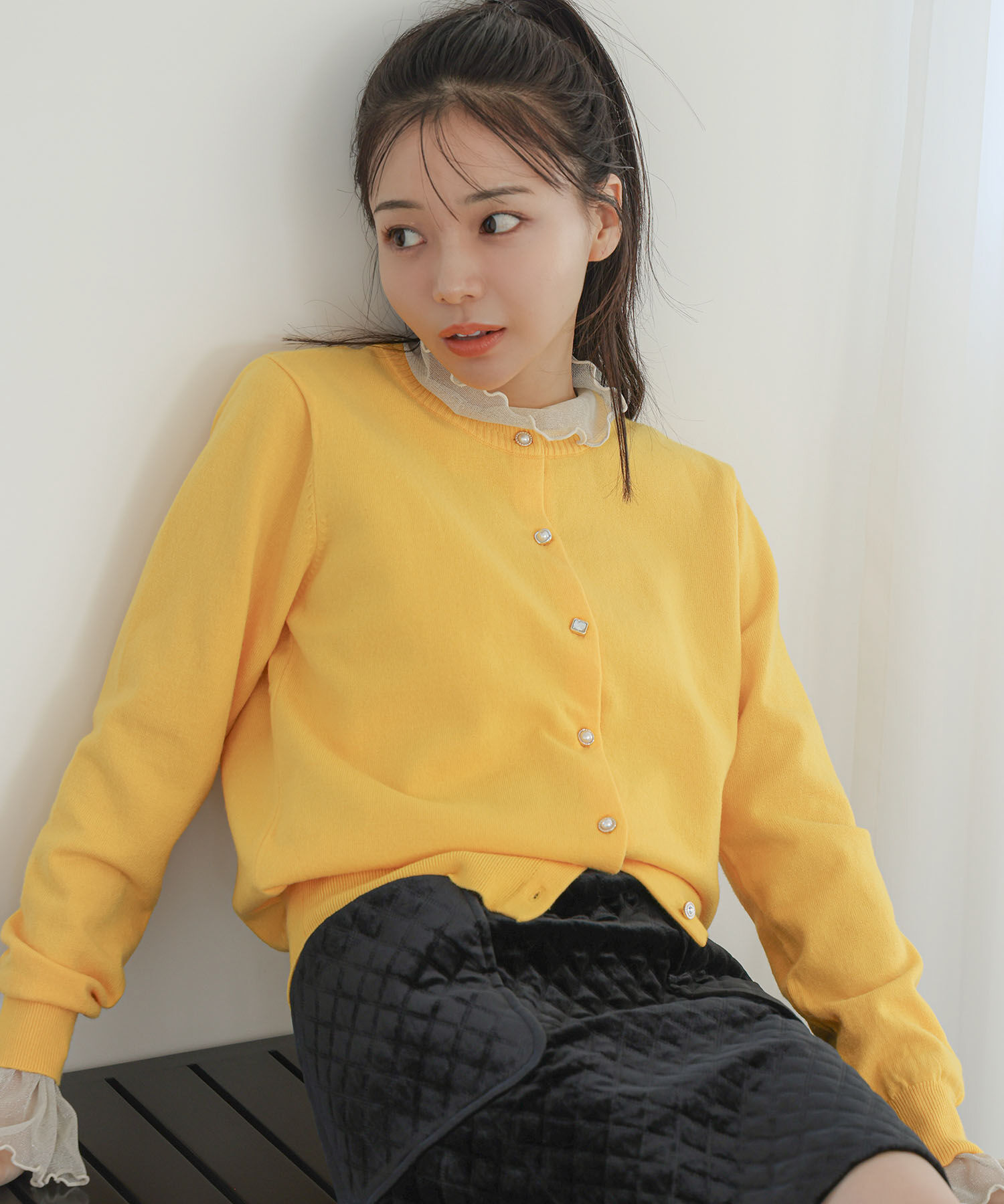 VIS「【洗える・吸湿発熱・静電防止】色々釦クルーネックカーディガン【ECO THERMO WALKER(R)】」|カーディガン|