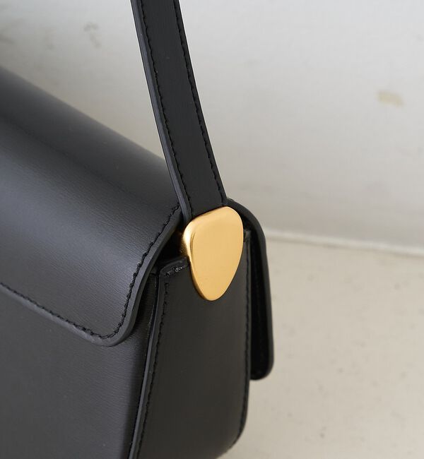 Rouge vif「【MAESTOSO/マエストソ】NOA BAGUETTE レザーショルダーバッグ」|ショルダー・メッセンジャー|