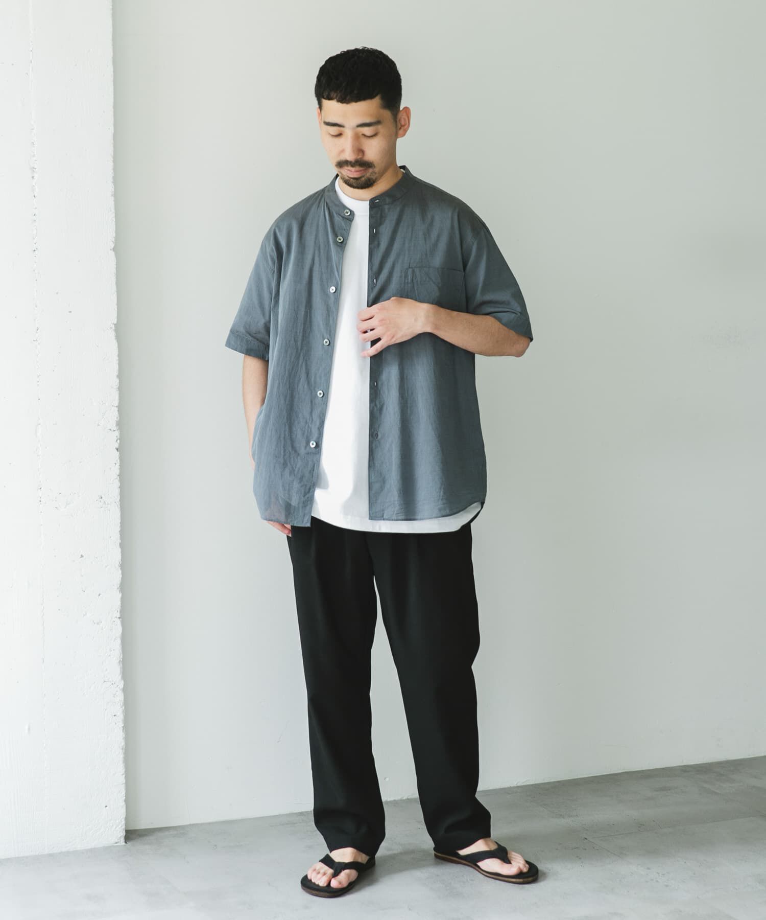 URBAN RESEARCH DOORS「玉虫シャンブレー バンドカラーシャツ」|シャツ・ブラウス|