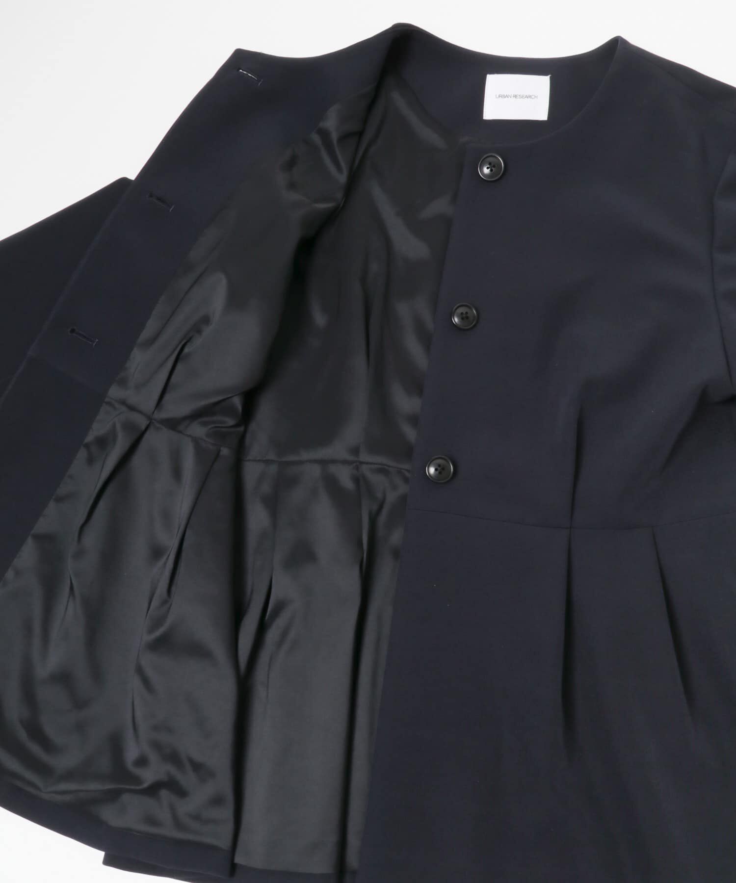 URBAN RESEARCH「ノーカラーペプラムジャケット」|ノーカラージャケット|
