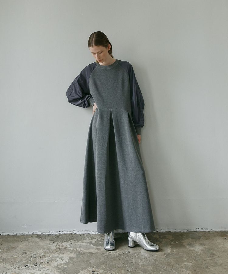 GARAGE OF GOOD CLOTHING「ダンボール&times;異素材タックワンピース」|ワンピース|