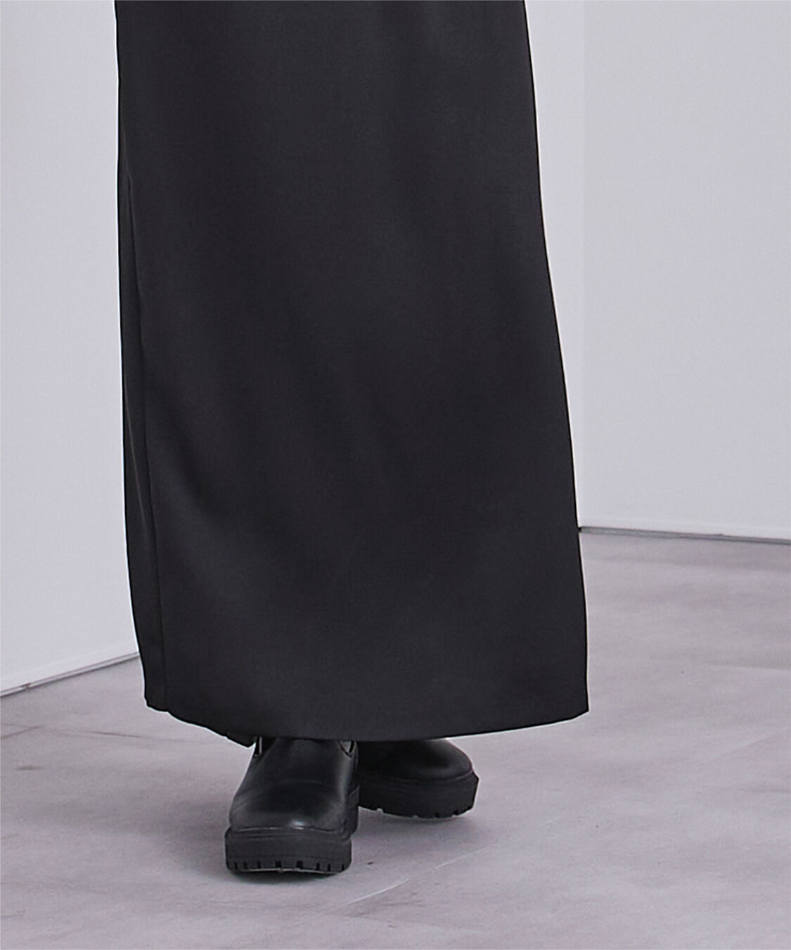 ur's「サテンキャミソールワンピース」|ワンピース|