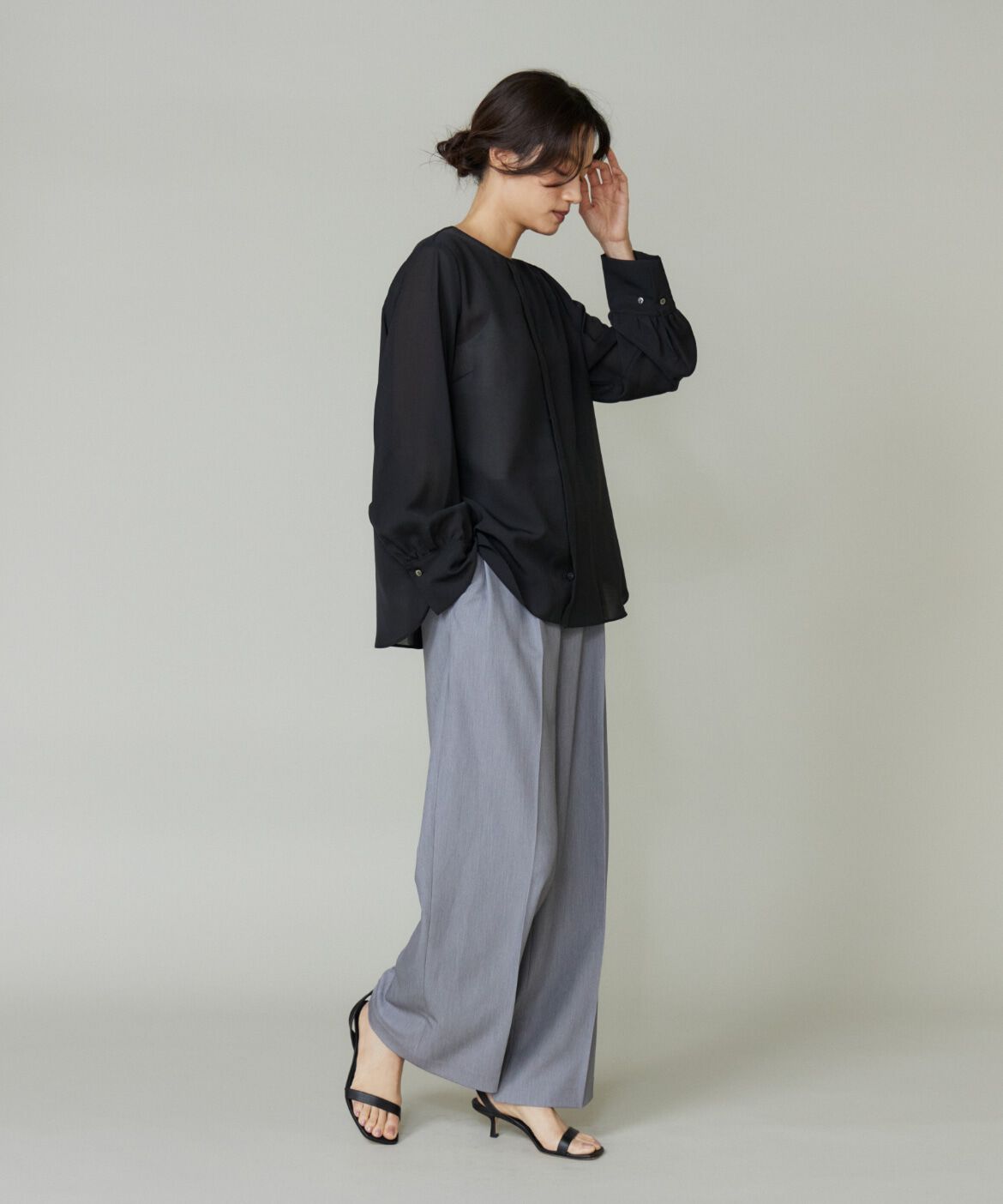 DAY by DAY it&rsquo;s international「シアーノーカラーブラウス」|シャツ・ブラウス|