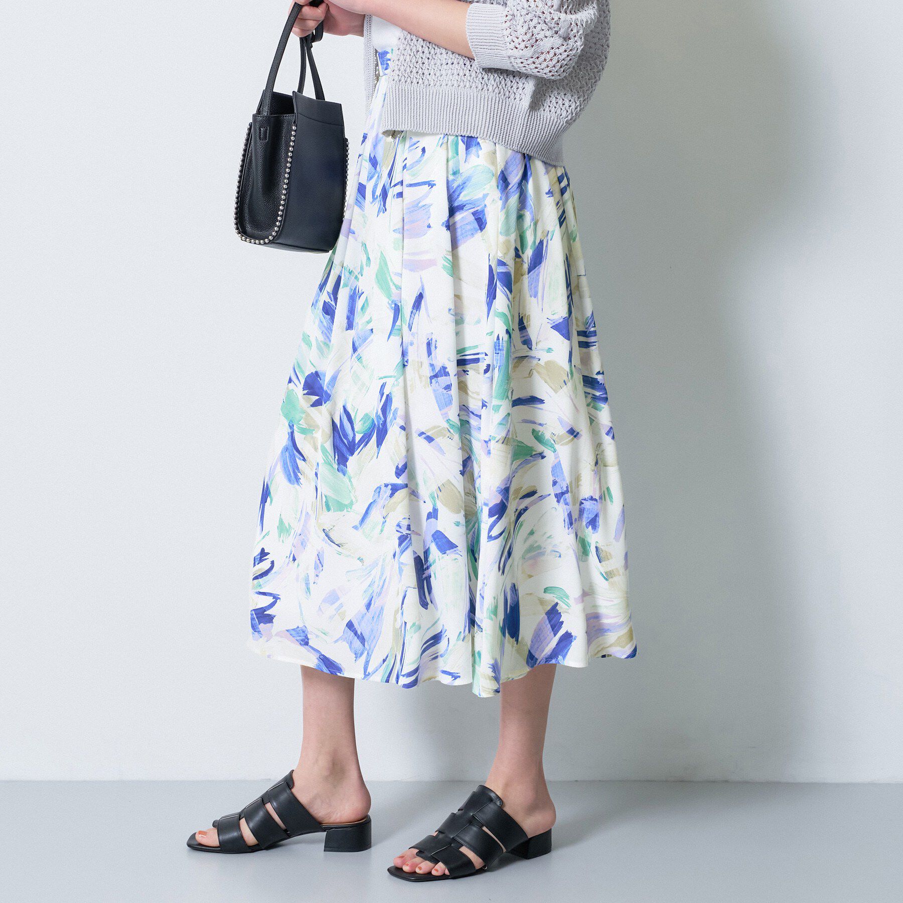 INDIVI「【洗える】リーフ柄タックフレアスカート」|スカート|