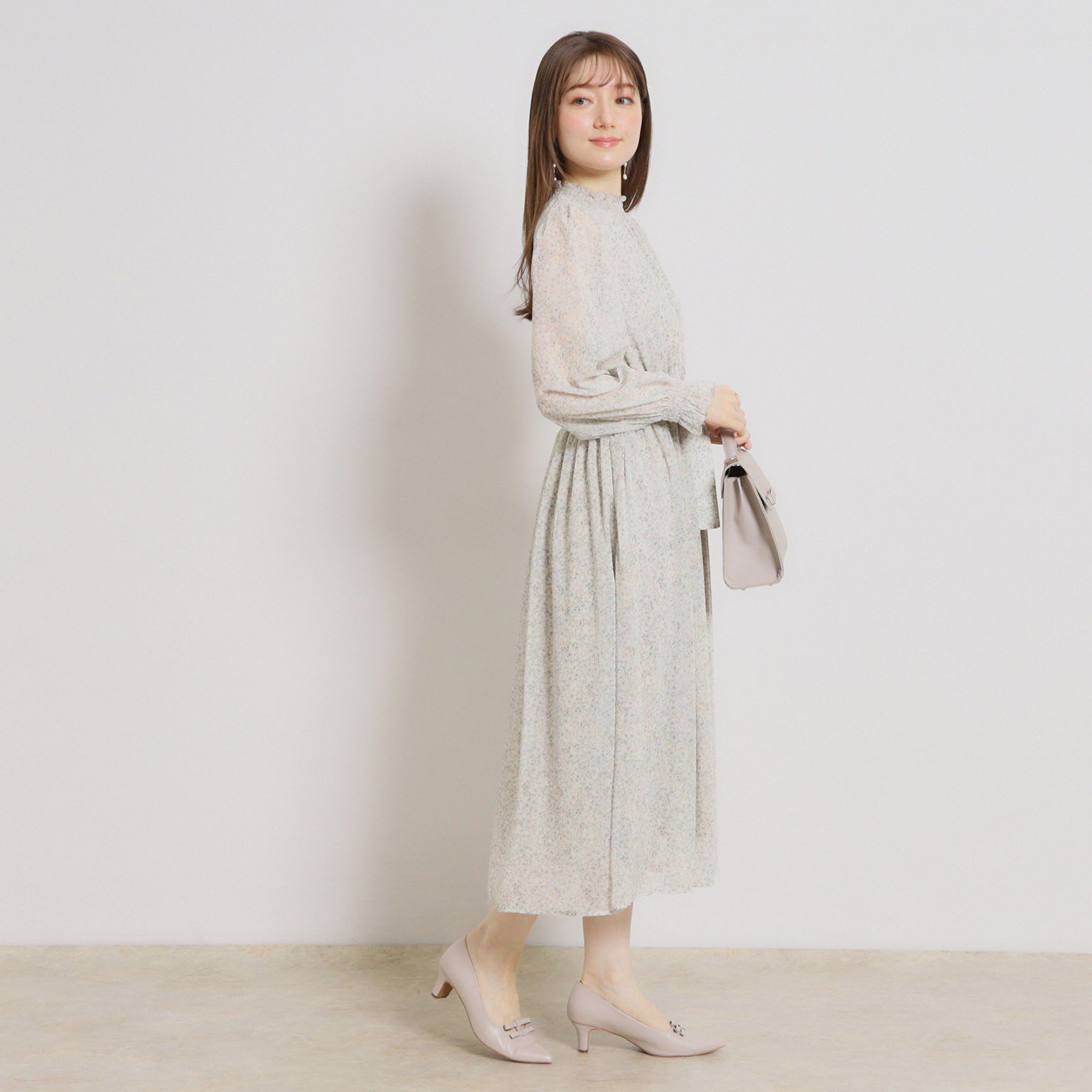 Couture broach「【洗える・着映え】楊柳小花シャーリングワンピース」|ワンピース|