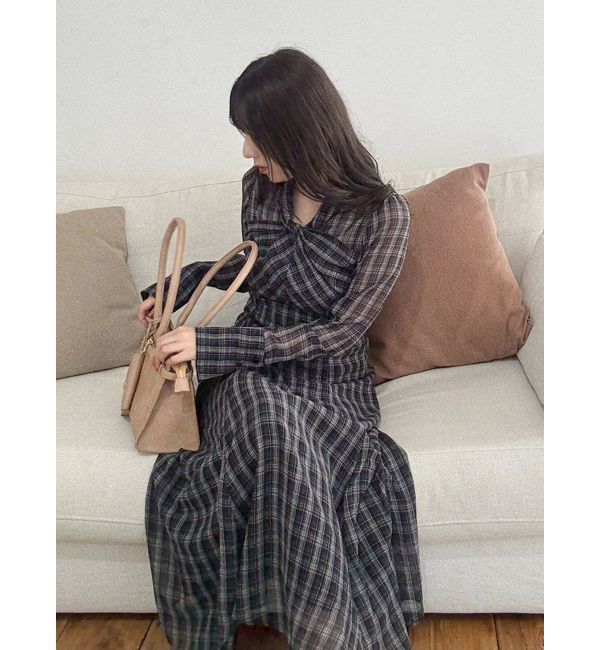 MERCURYDUO「ツイストネックロングスリーブワンピース」|ワンピース|