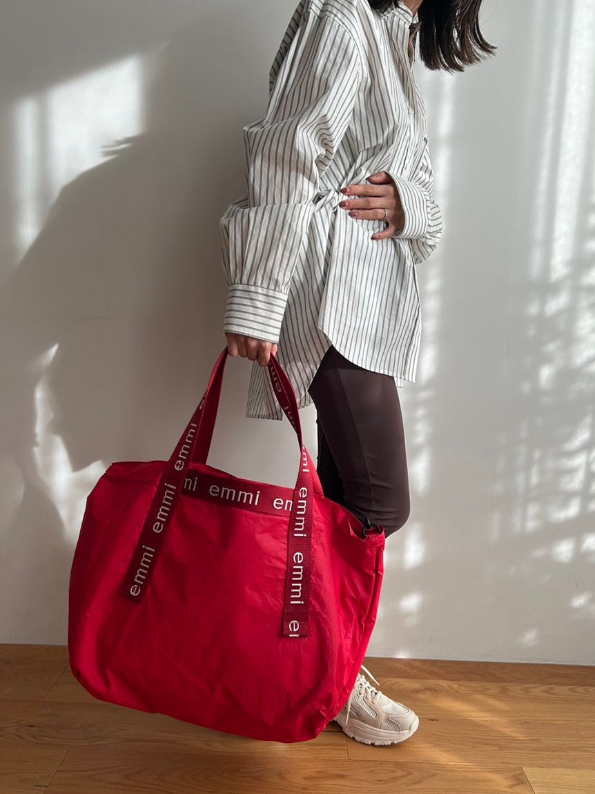 emmi atelier「【10th】【ONLINE限定カラー】emmiロゴビッグトートバッグ」|トートバッグ|RED