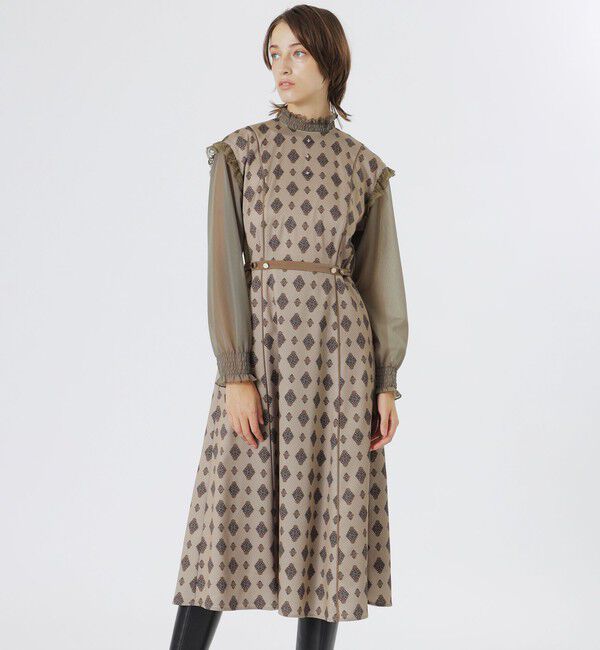  「レジメンタルオーナメントドレス」|ワンピース|ベージュ