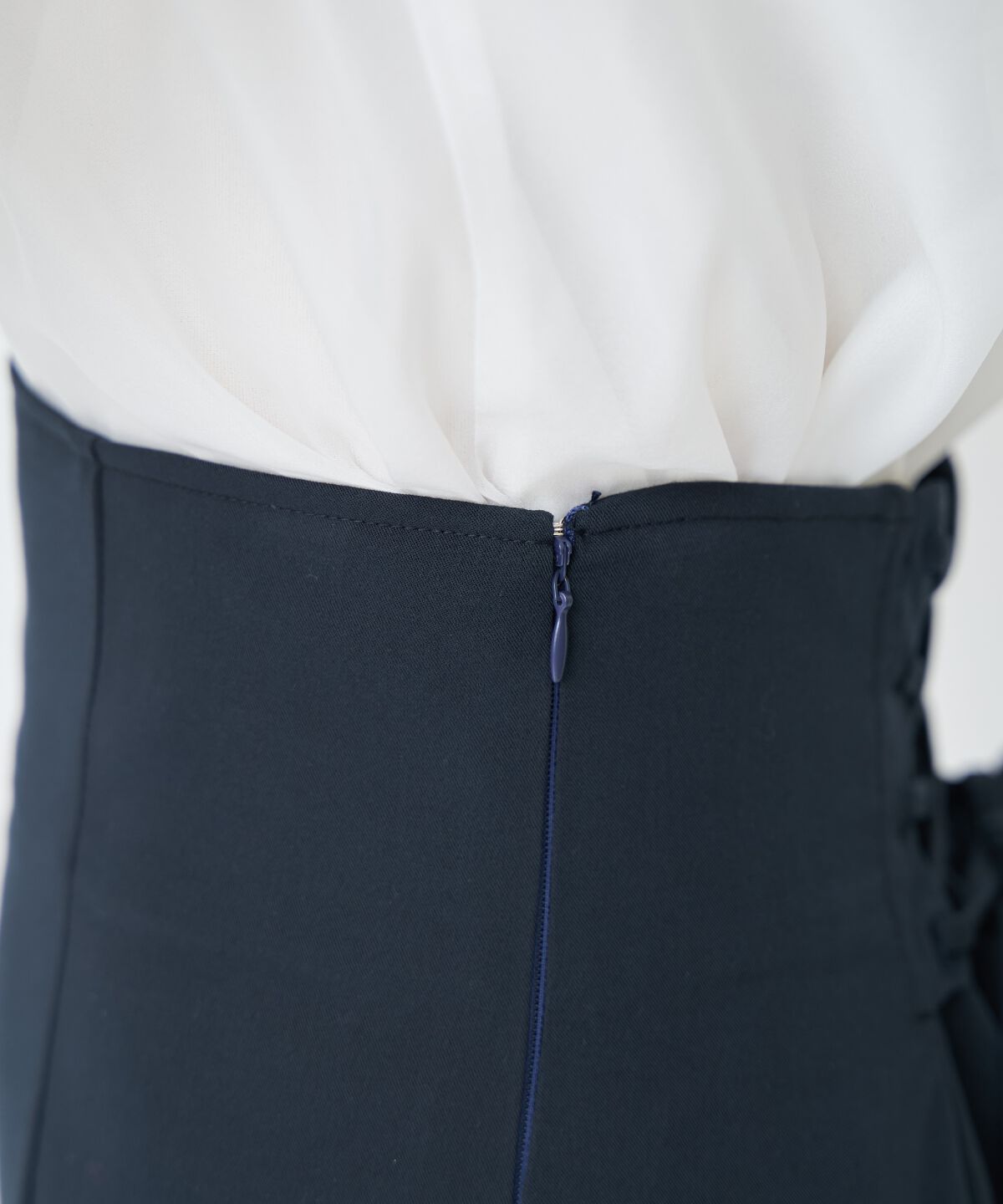 アンドクチュール「バックレースアップマーメイドスカート」|フレア|