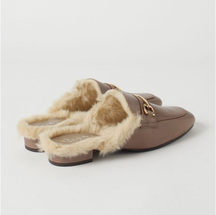 ダイアナ「トゥクローズミュール　MR42311」|サンダル|