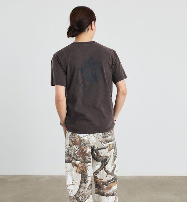 SHIPS「City Ambient Products: フラワー プリント フェード ピグメント Tシャツ」|Tシャツ・カットソー|