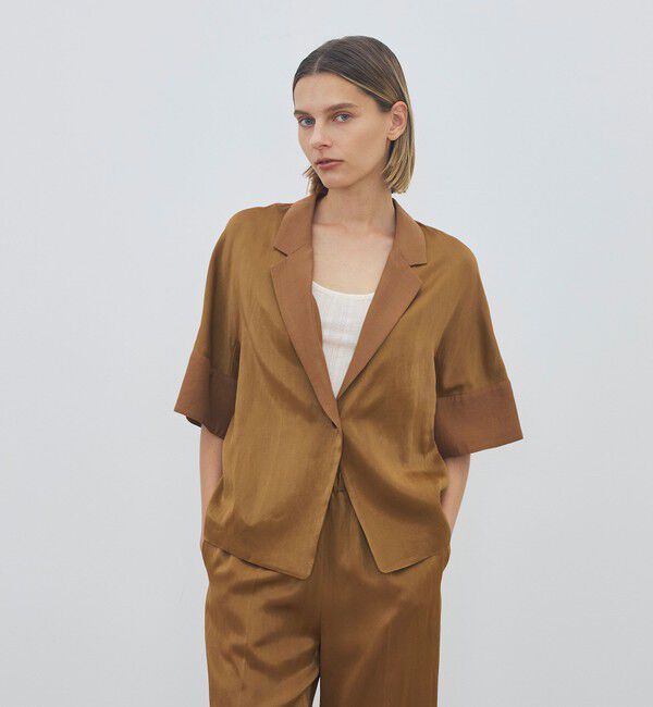 DES PRES「【WEB先行予約】ソフトサテン ハーフスリーブジャケット」|テーラードジャケット|
