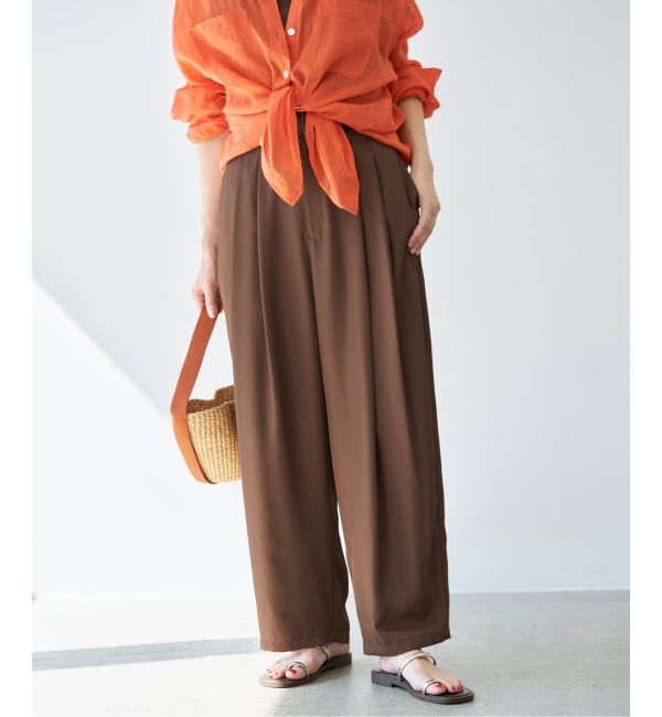 IENA「《洗濯機洗い可/予約》UVカット/接触冷感 ツイルコクーンスラックス」|スラックス|