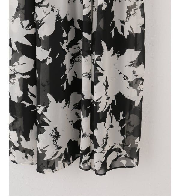 NOBLE「シャドーフラワーギャザーワンピース」|ワンピース|