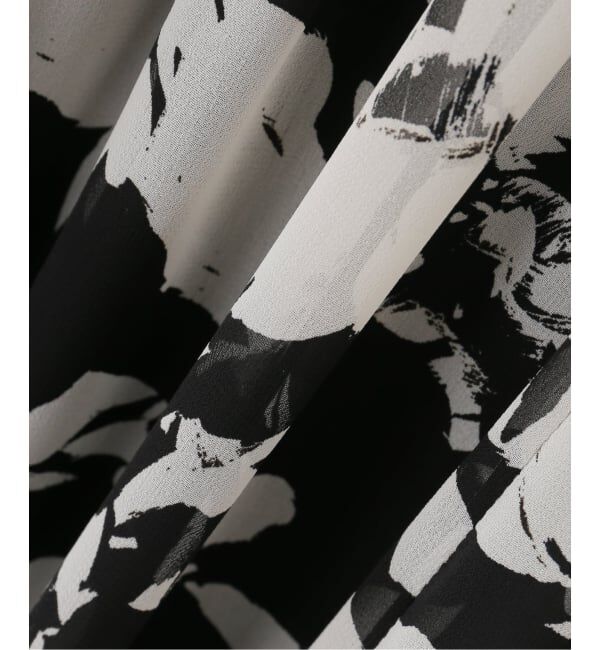 NOBLE「シャドーフラワーギャザーワンピース」|ワンピース|