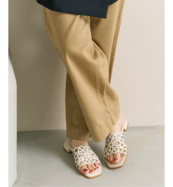  「《予約》フラワーカットワークミュールサンダル」|サンダル|