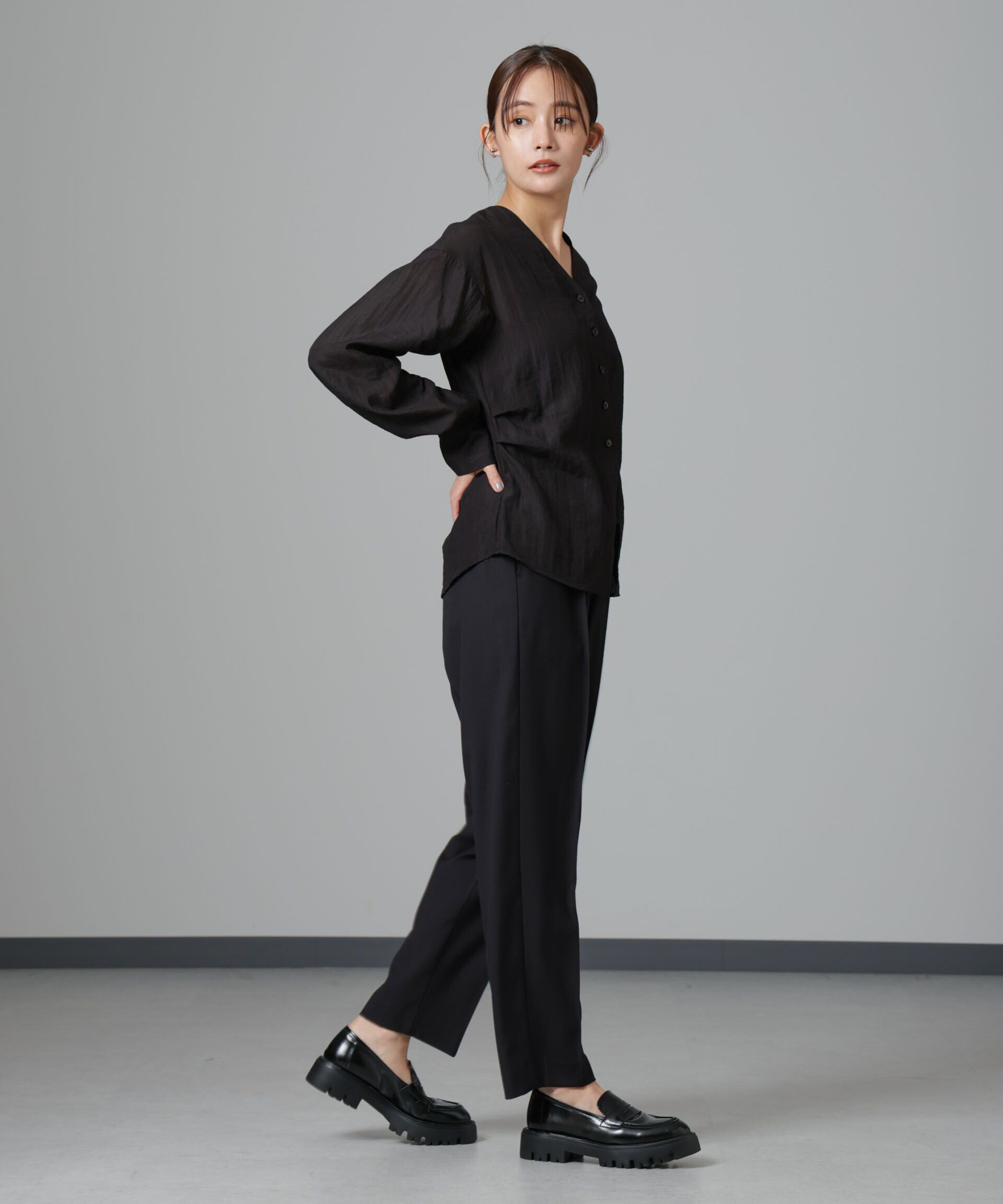 nano･universe「ウラキモウ ピンタックイージーテーパードパンツ」|チノ|