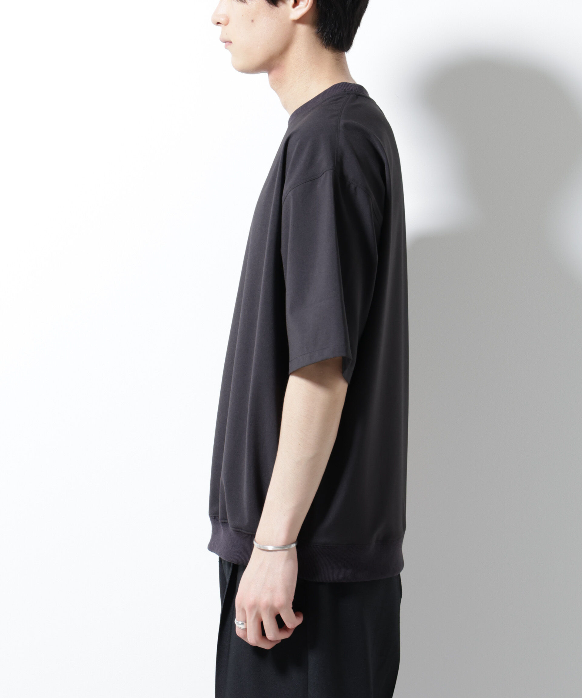 nano･universe「エアリーストレッチ布帛Tシャツ」|シャツ・ブラウス|