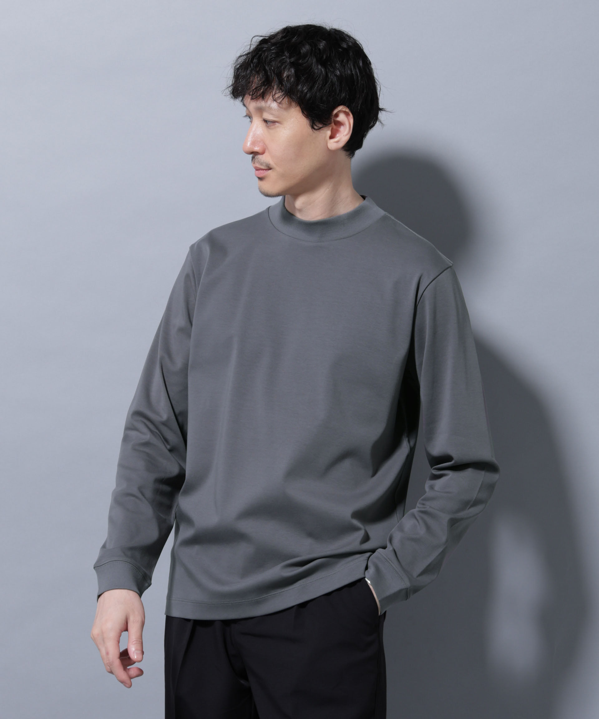 nano･universe「アンチスメルモックネックTシャツ 長袖」|Tシャツ・カットソー|チャコール3