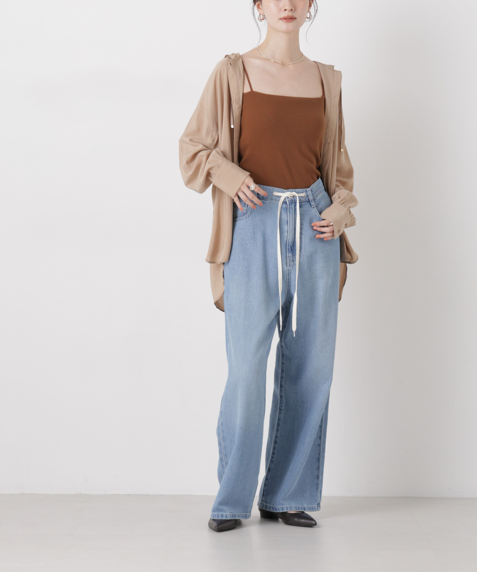 nano･universe「ウエストドロストワイドデニムパンツ」|チノ|L.ブルー1