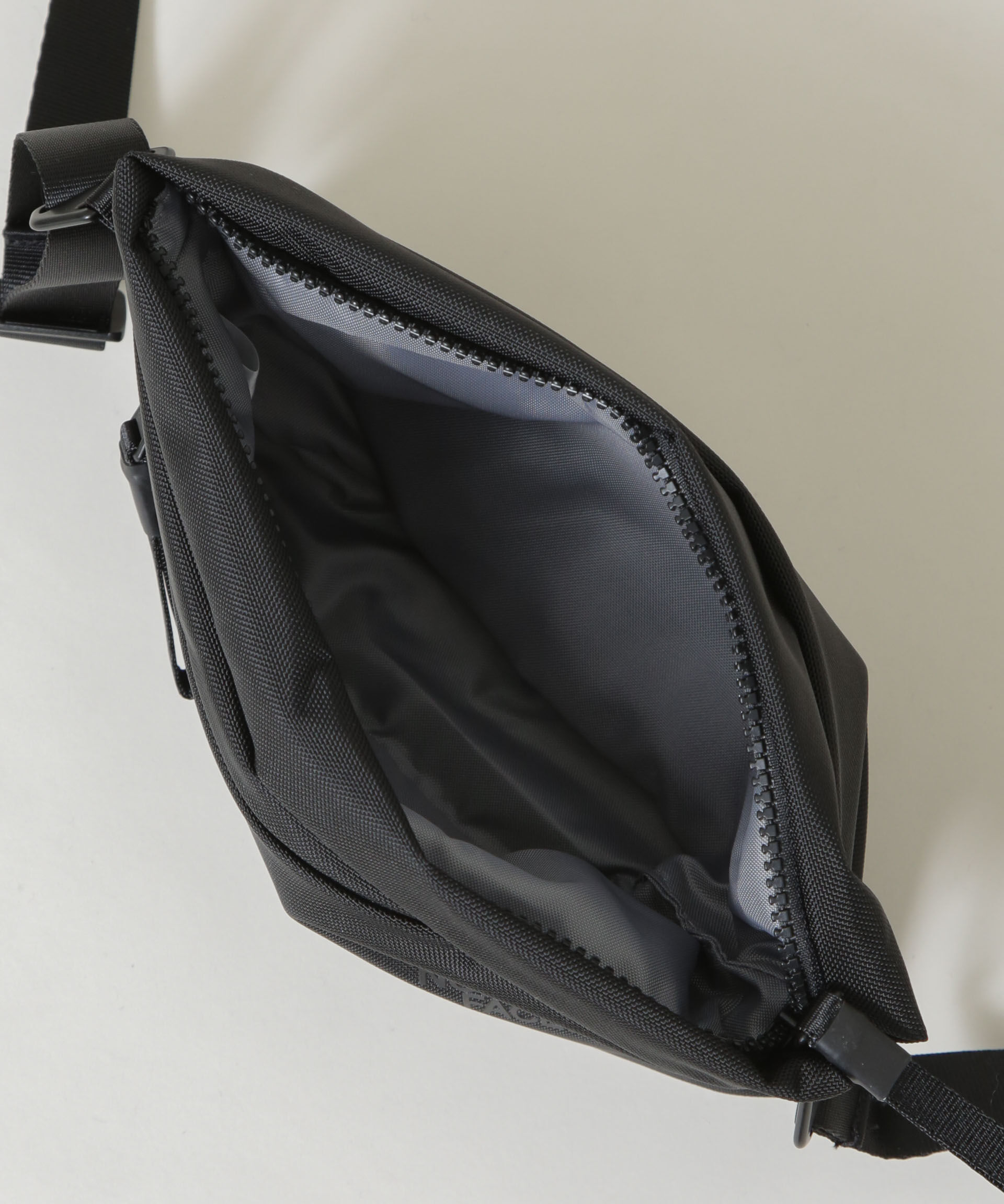 nano･universe「THE NORTH FACE/ピレネーショルダーS」|ショルダー・メッセンジャー|