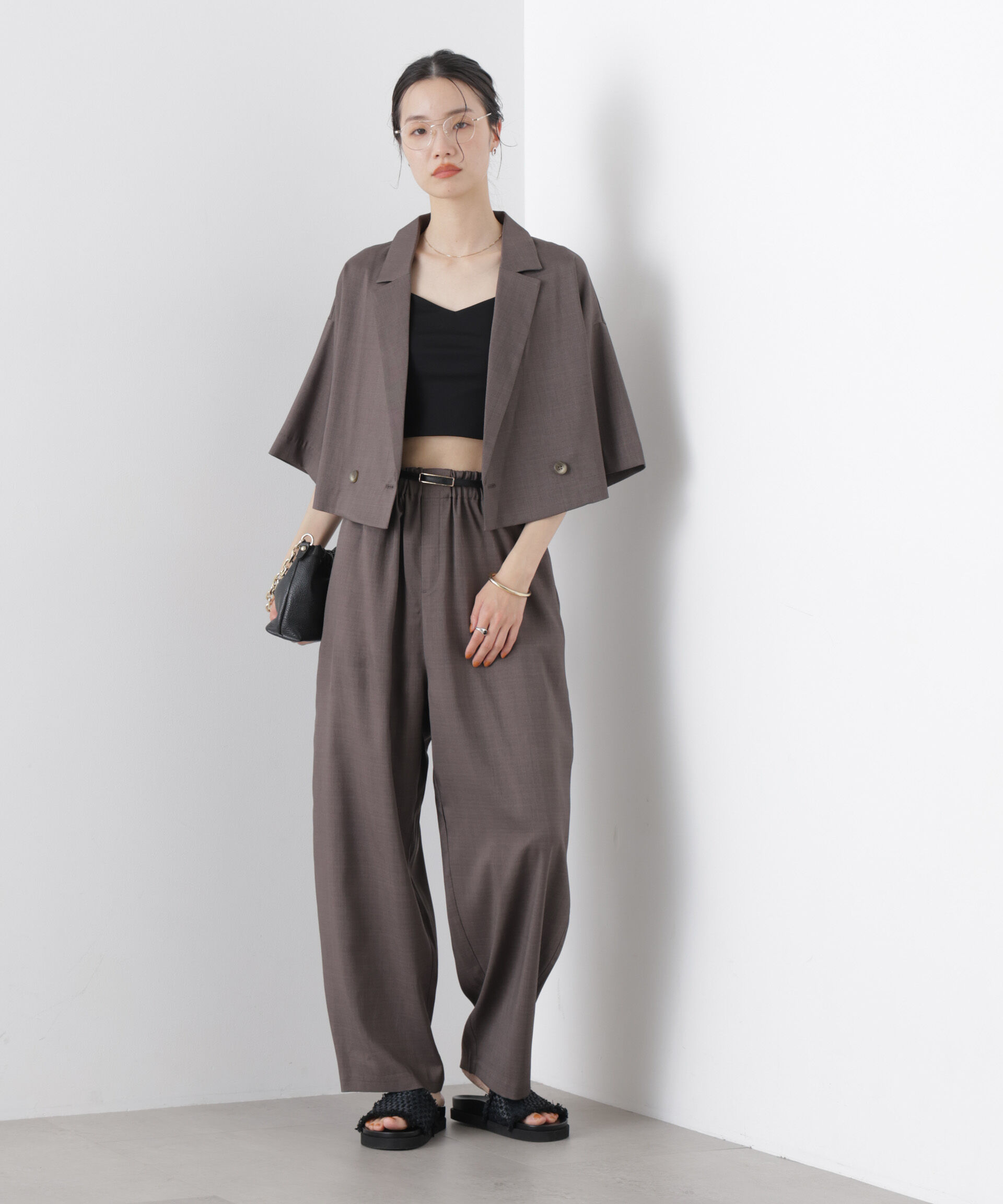 nano･universe「カーブシルエットイージーパンツ(セットアップ可)」|チノ|