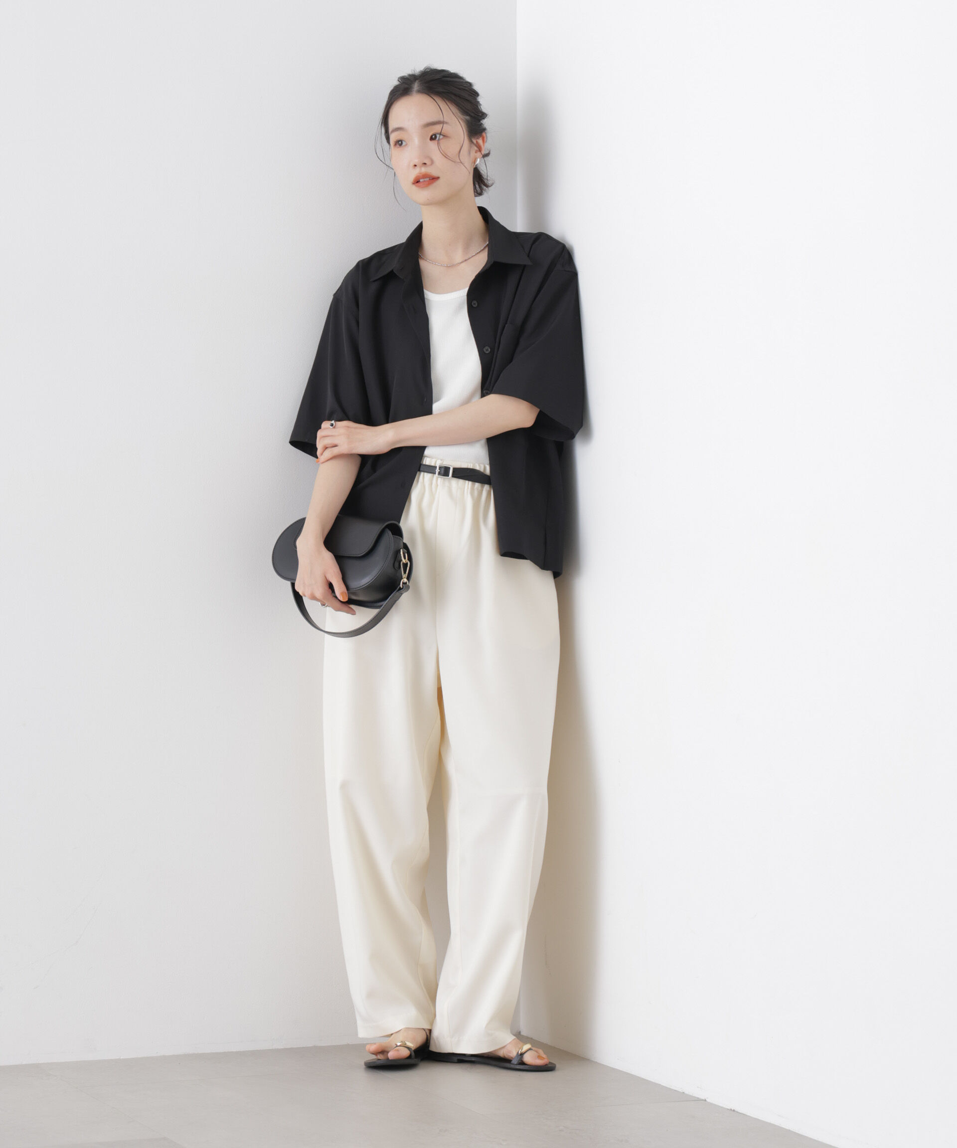 nano･universe「カーブシルエットイージーパンツ(セットアップ可)」|チノ|