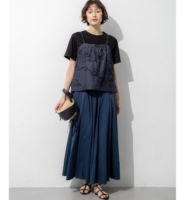 23区「【見上愛さん着用】ポインテッド Tストラップ サンダル」|サンダル|