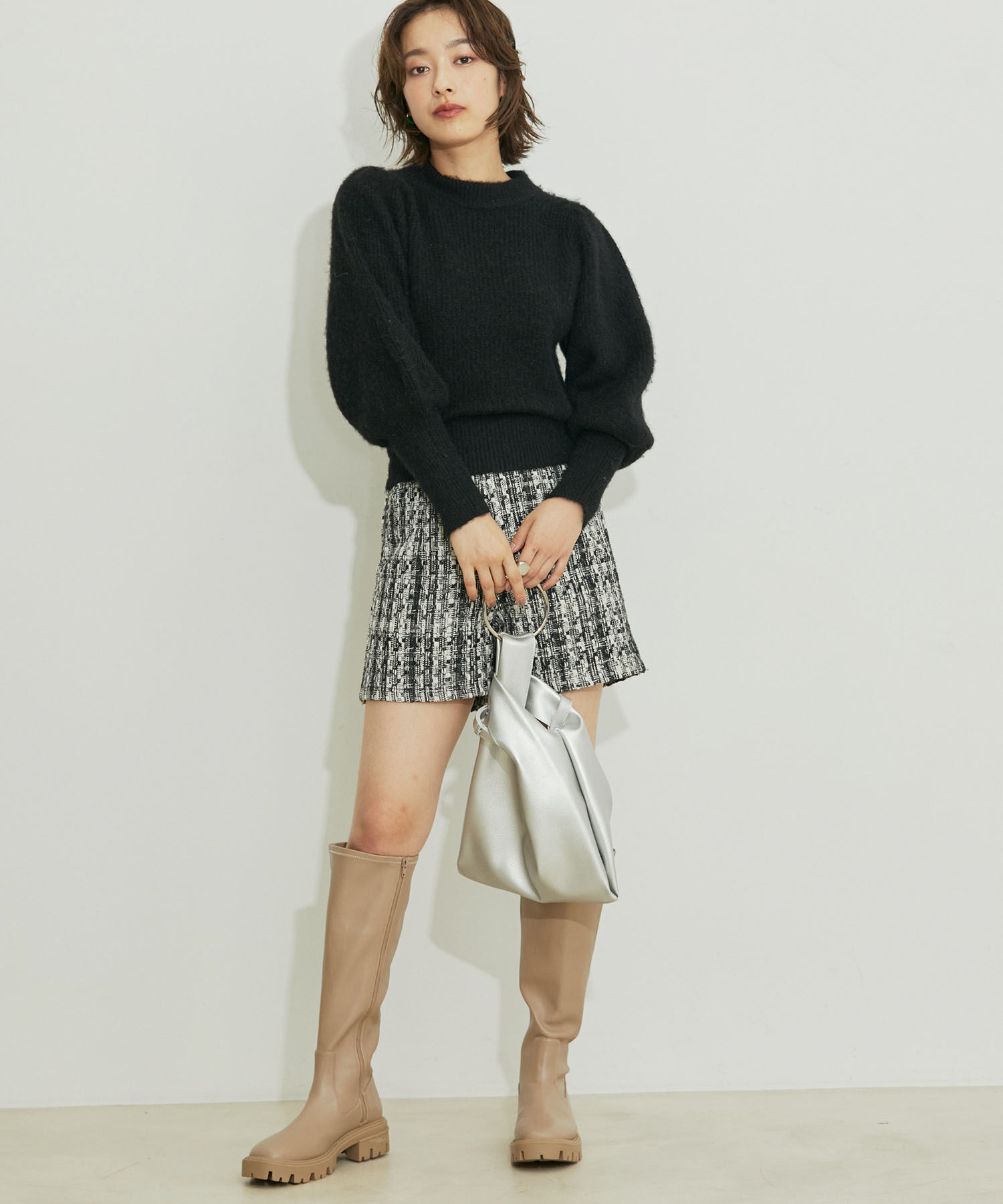 vis-a-vis「【WEB限定】ふわふわボリューム袖クルーネックニットプルオーバー」|ニット・セーター|