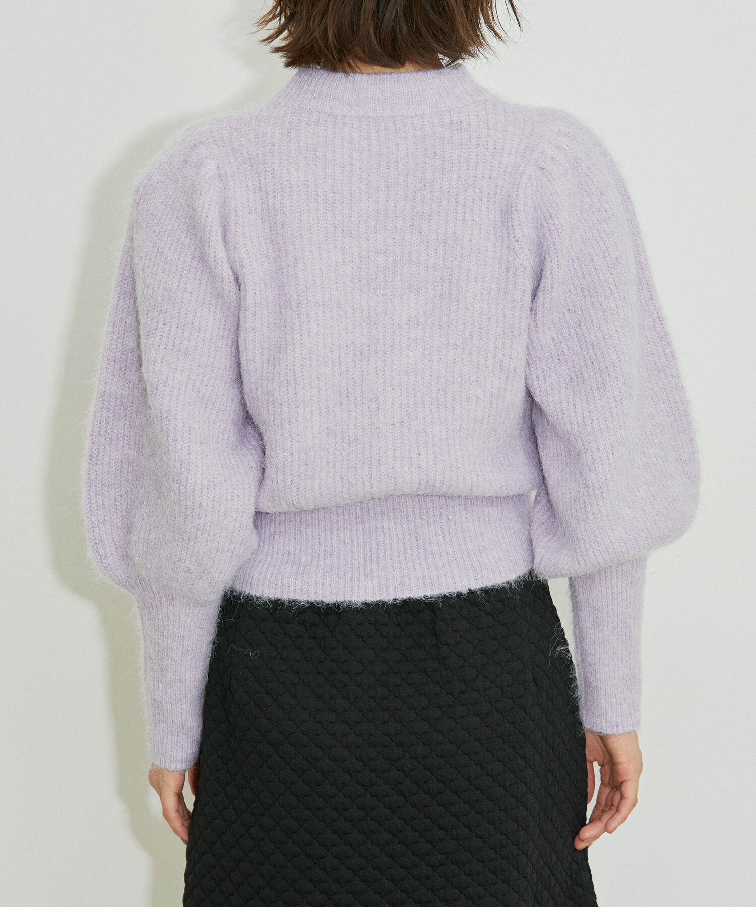 vis-a-vis「【WEB限定】ふわふわボリューム袖クルーネックニットプルオーバー」|ニット・セーター|