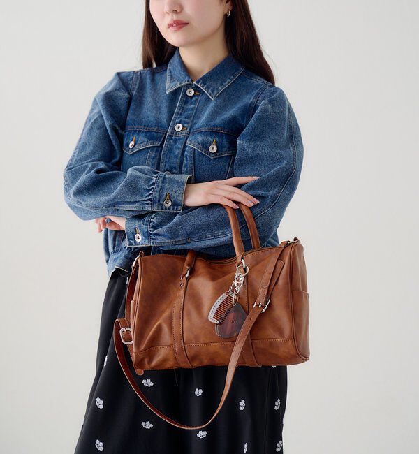  「【500mlペットボトル収納可】スタッズボストンバッグ」|ボストンバッグ|