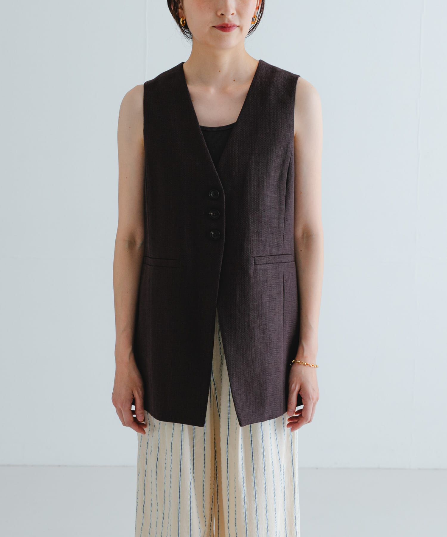 URBAN RESEARCH「コットンリネンノーカラージレ」|ベスト・ジレ|