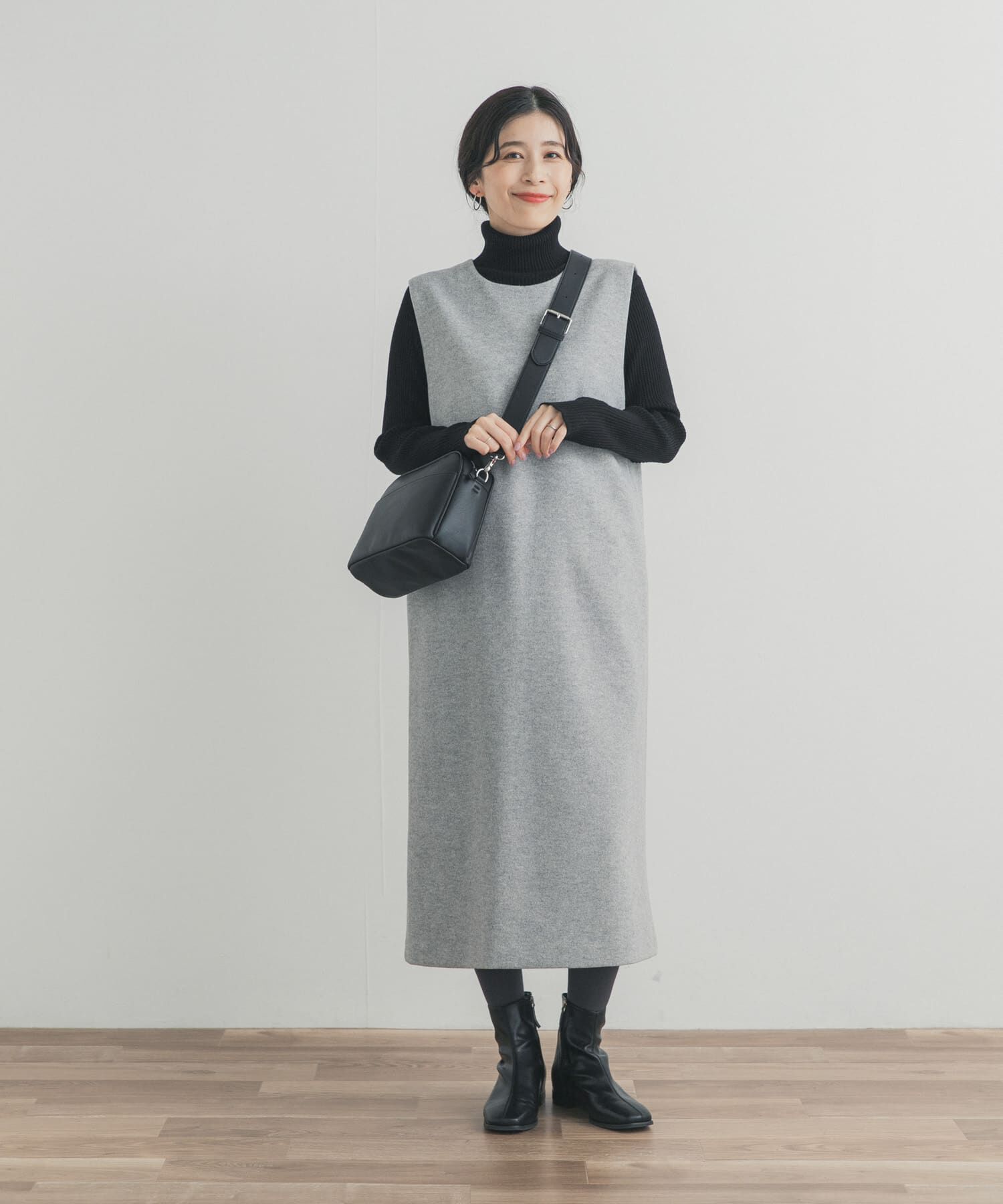 URBAN RESEARCH DOORS「カットジャンパースカート」|ワンピース|