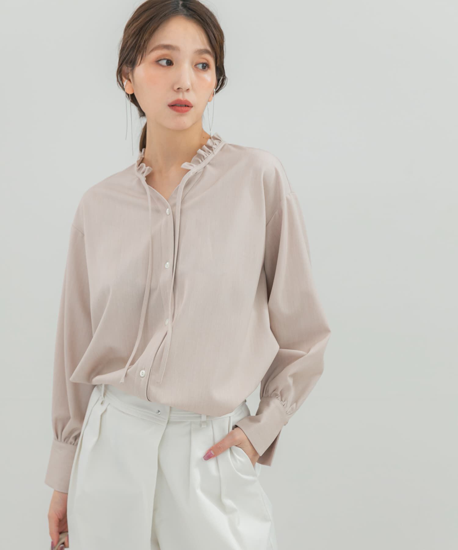 URBAN RESEARCH ROSSO「フリルネックデニムブラウス」|シャツ・ブラウス|