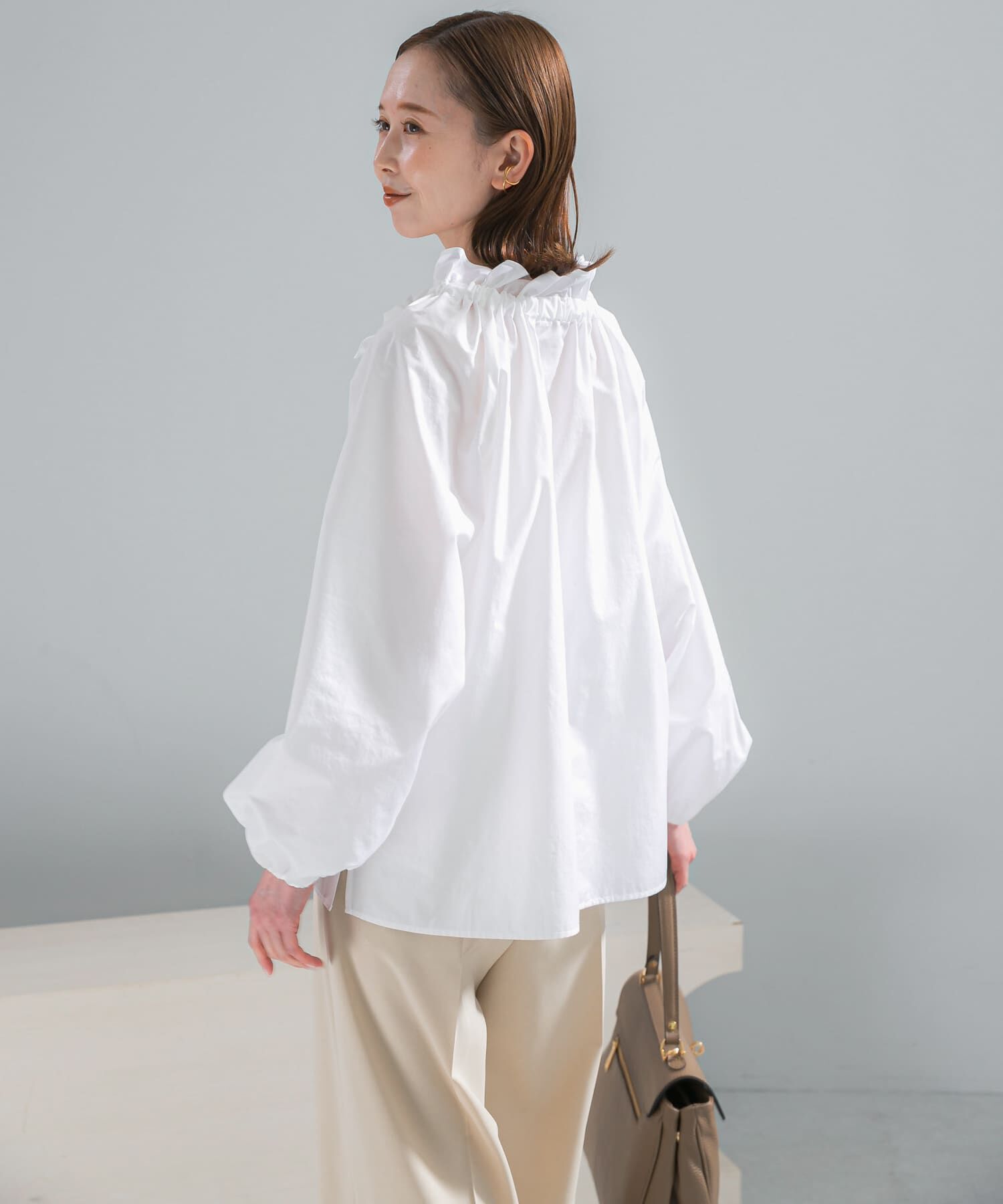 URBAN RESEARCH ROSSO「フリルネックシャツブラウス」|シャツ・ブラウス|