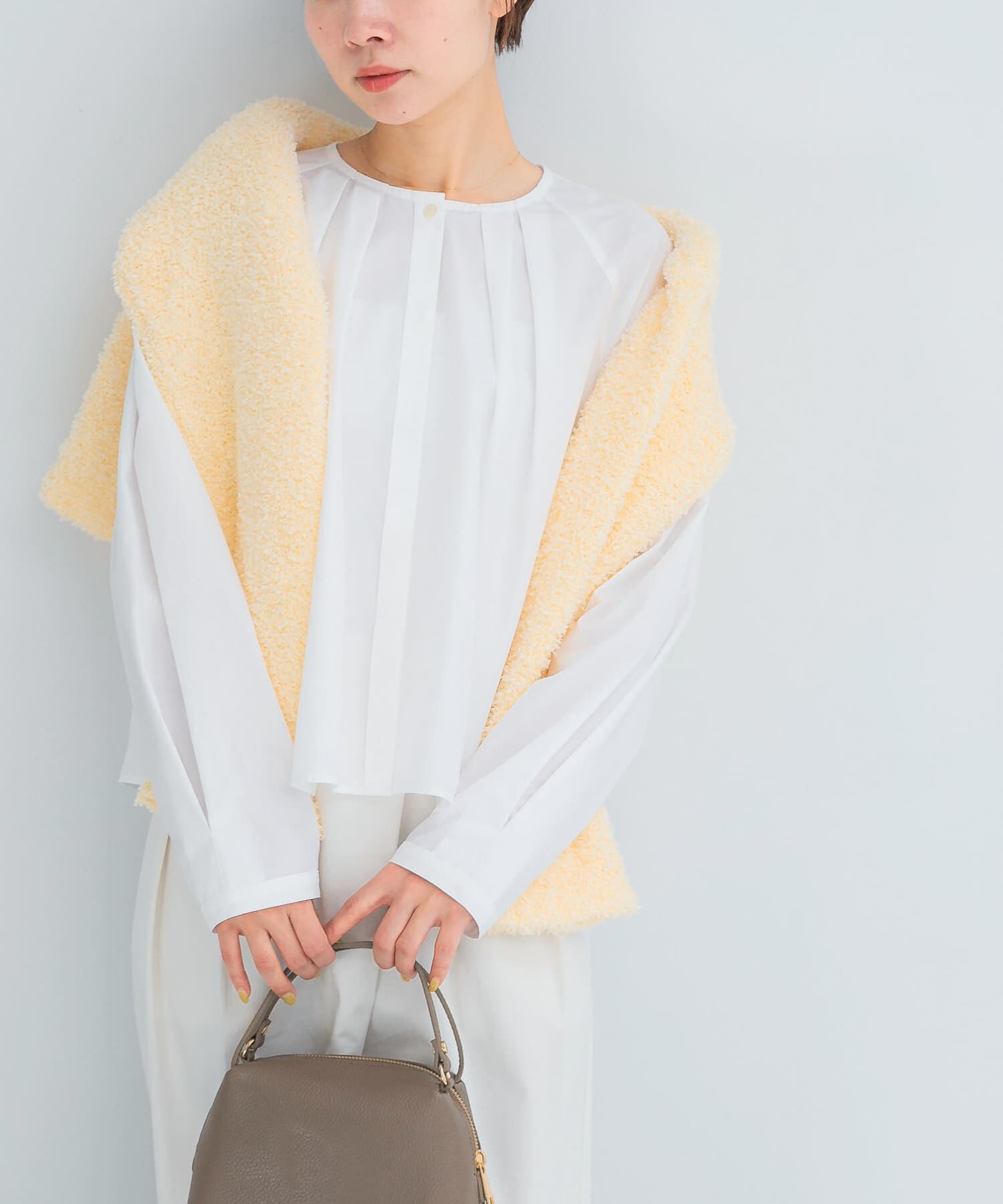 URBAN RESEARCH ROSSO「タックボリュームショートシャツブラウス」|シャツ・ブラウス|ホワイト