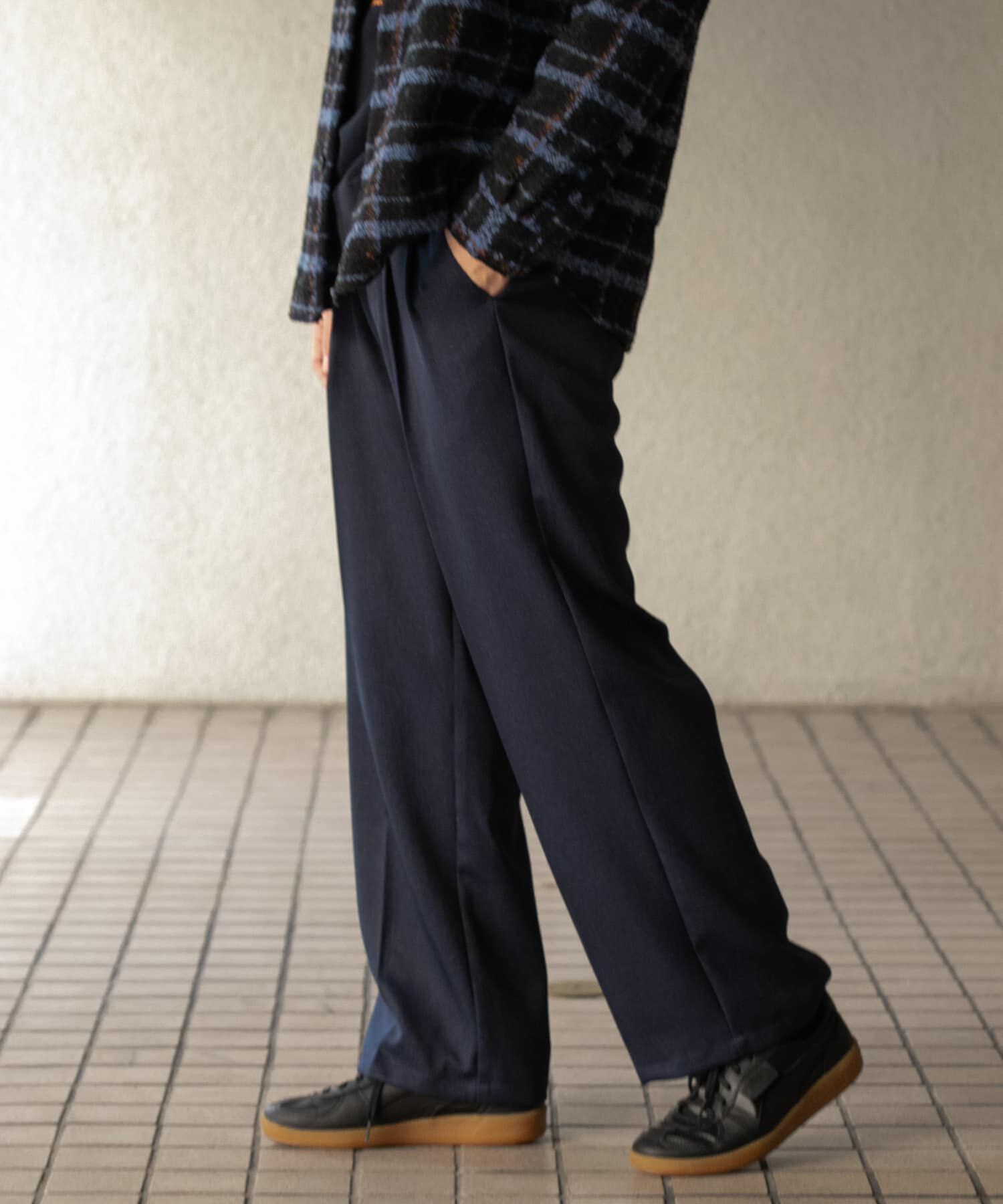 SENSE OF PLACE by URBAN RESEARCH「『セットアップ対応』ウールライクダブルタックワイドパンツ」|その他|ネイビー