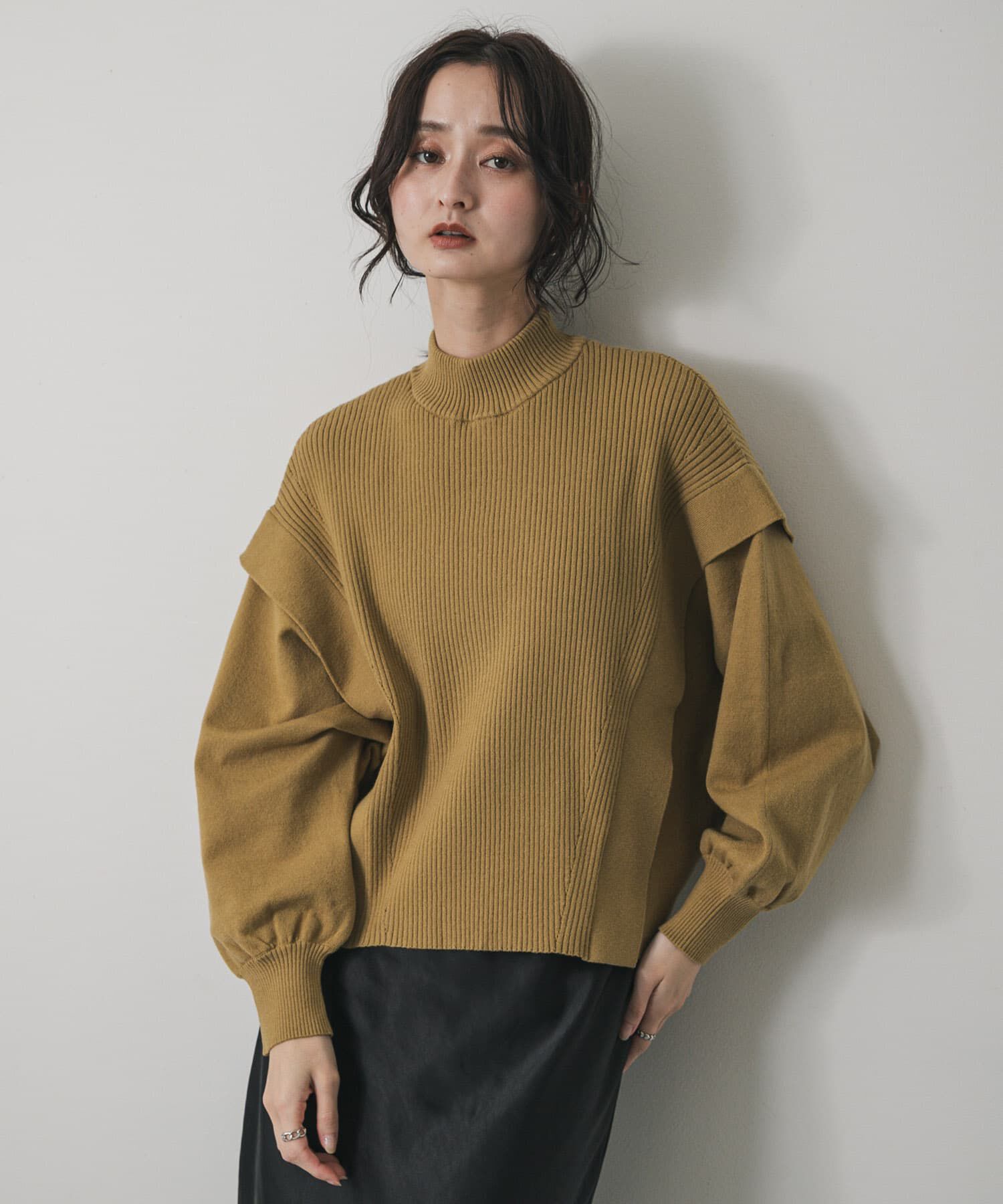SENSE OF PLACE by URBAN RESEARCH「『一部WEB限定カラー』ストレッチショルダータックセーター」|ニット・セーター|