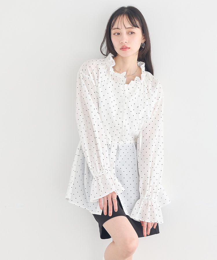 earth music&ecology「【接触冷感・イージーケア】TRキュプラダブルボタンフリルシャツ」|シャツ・ブラウス|