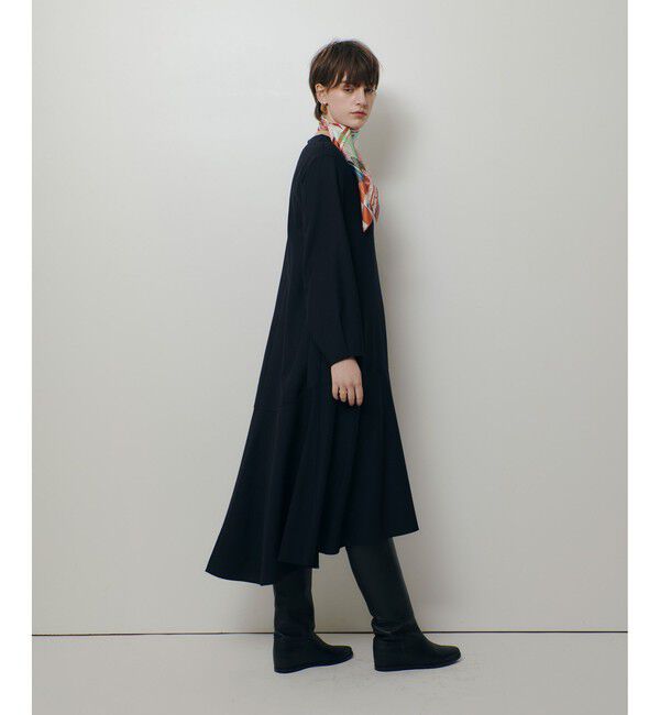 allureville「ビエラAラインVネックワンピース」|ワンピース|