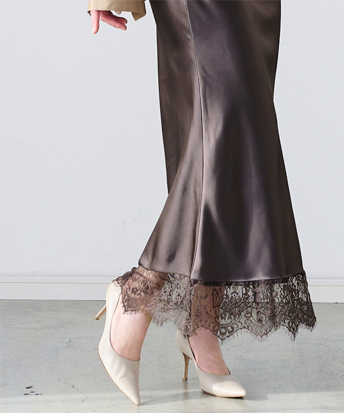 ur's「レースサテンマーメイドスカート」|スカート|